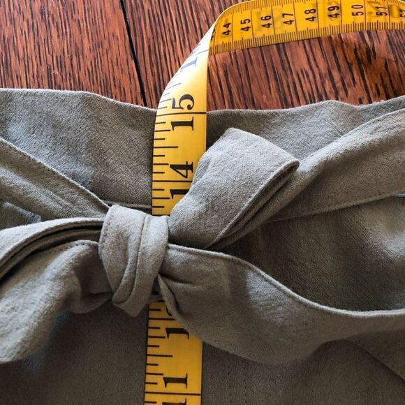 NEW Very J Olive Green Elastic Waist Shorts NWT - Picture 12 of 13